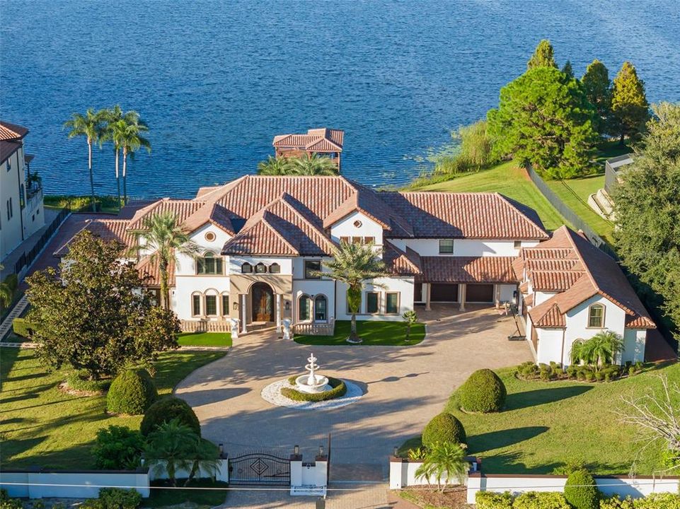 For Sale: $4,925,000 (7 beds, 8 baths, 8931 Square Feet)