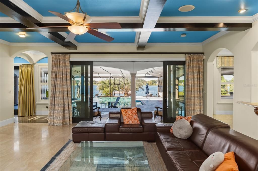 For Sale: $4,925,000 (7 beds, 8 baths, 8931 Square Feet)