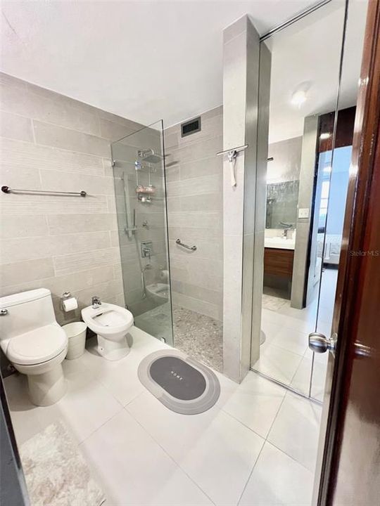 En Renta: $3,200 (2 camas, 2 baños, 950 Pies cuadrados)