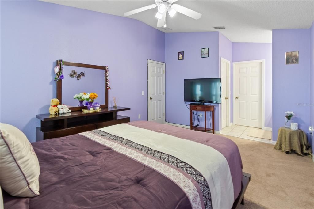 For Sale: $480,000 (5 beds, 3 baths, 3619 Square Feet)