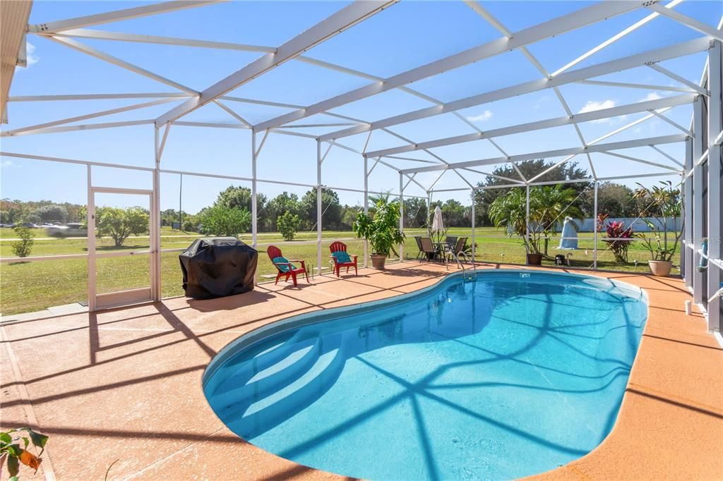 For Sale: $480,000 (5 beds, 3 baths, 3619 Square Feet)