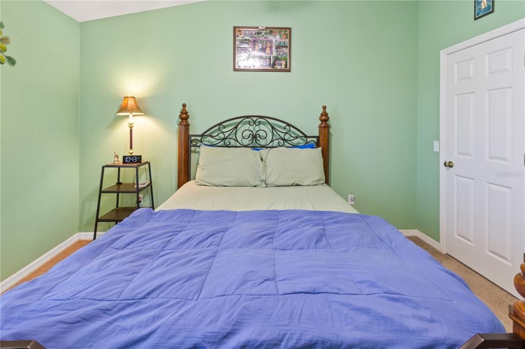 For Sale: $480,000 (5 beds, 3 baths, 3619 Square Feet)