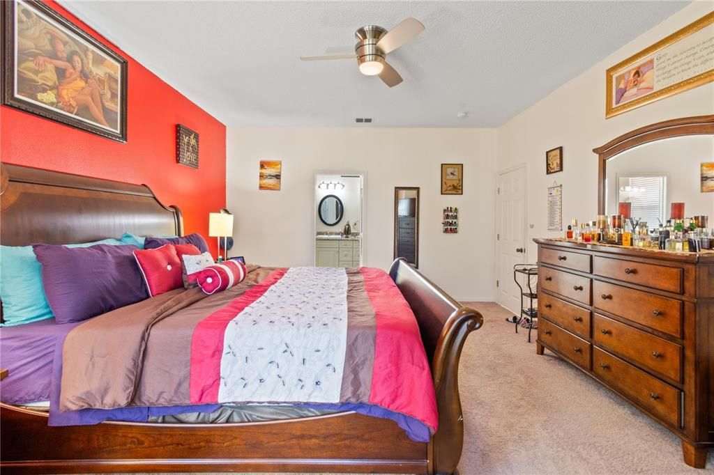 For Sale: $480,000 (5 beds, 3 baths, 3619 Square Feet)