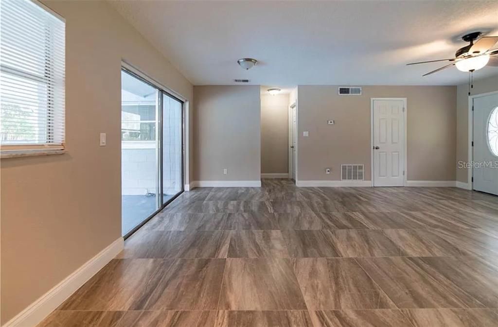 For Sale: $340,000 (3 beds, 0 baths, 1224 Square Feet)