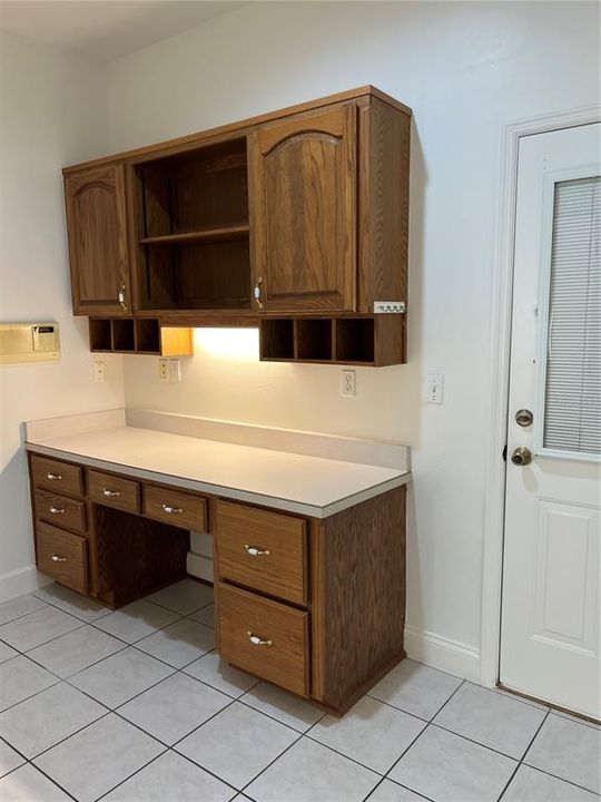 En Renta: $2,600 (3 camas, 2 baños, 1947 Pies cuadrados)