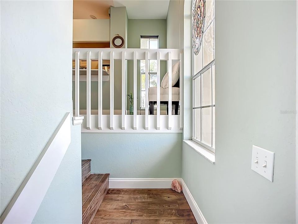 For Sale: $344,000 (3 beds, 2 baths, 1375 Square Feet)