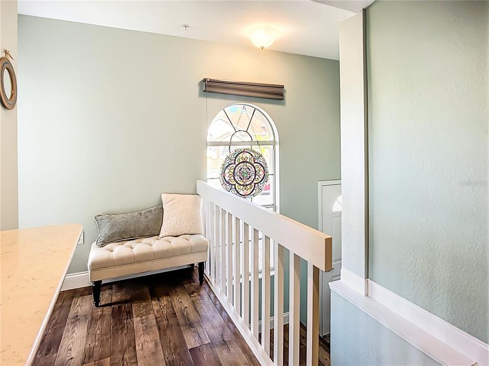 For Sale: $344,000 (3 beds, 2 baths, 1375 Square Feet)