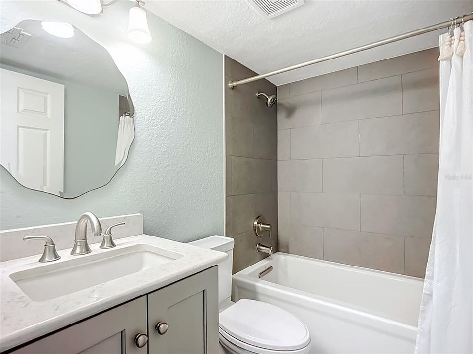 For Sale: $344,000 (3 beds, 2 baths, 1375 Square Feet)