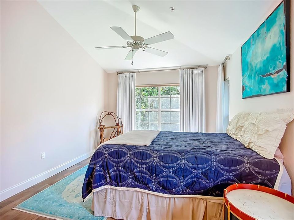 For Sale: $344,000 (3 beds, 2 baths, 1375 Square Feet)