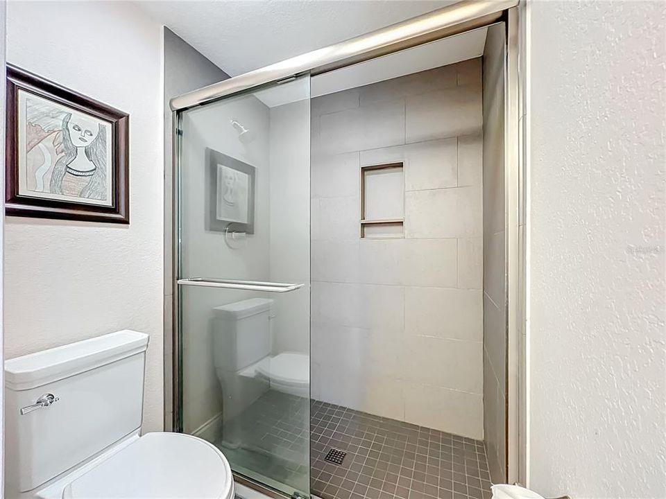 For Sale: $344,000 (3 beds, 2 baths, 1375 Square Feet)