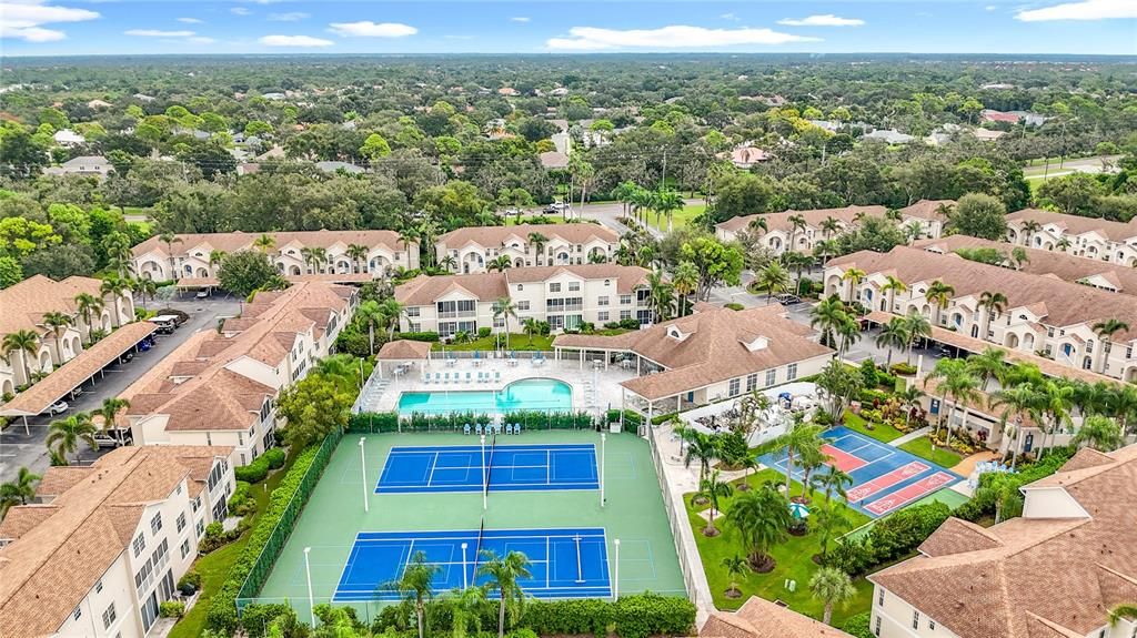 For Sale: $344,000 (3 beds, 2 baths, 1375 Square Feet)