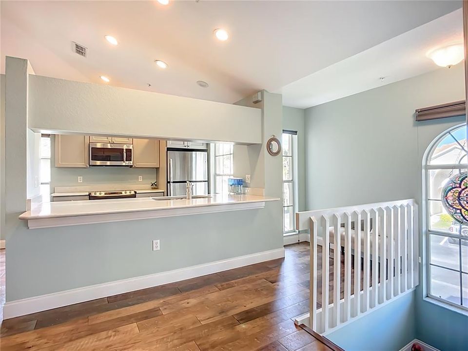 For Sale: $344,000 (3 beds, 2 baths, 1375 Square Feet)