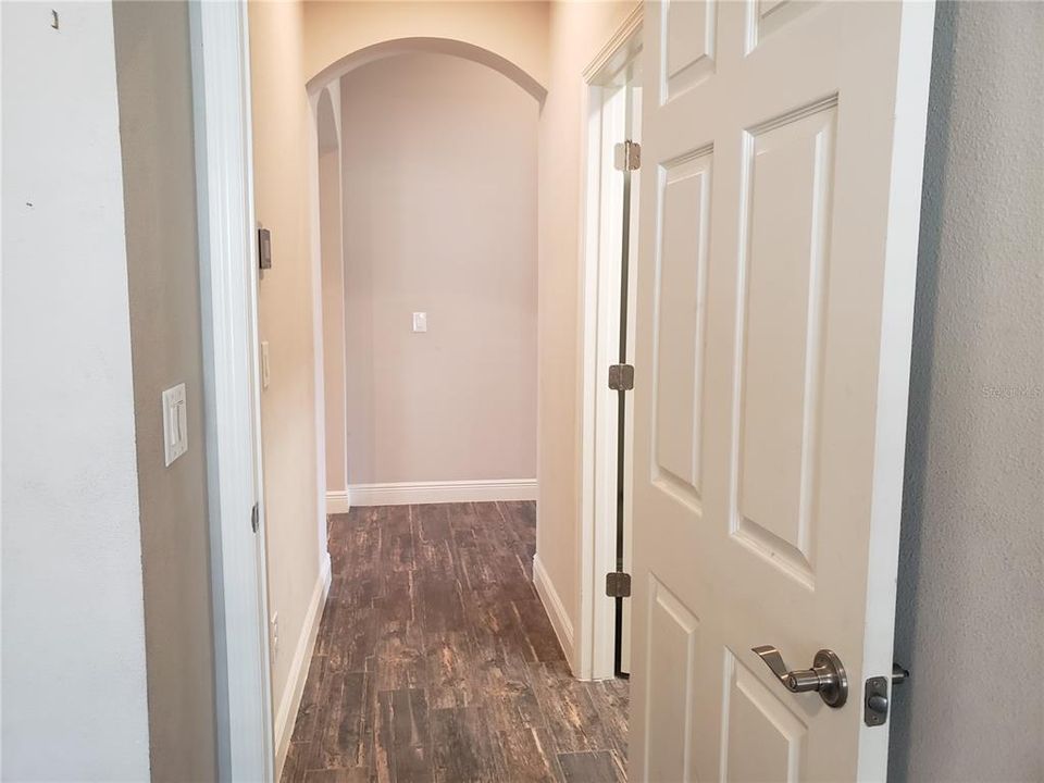 Active With Contract: $2,795 (4 beds, 2 baths, 2105 Square Feet)