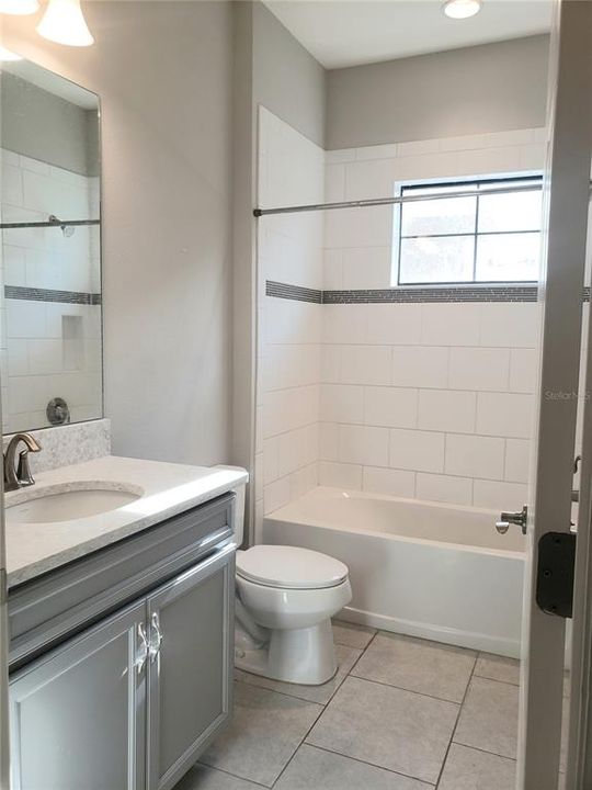 Active With Contract: $2,795 (4 beds, 2 baths, 2105 Square Feet)