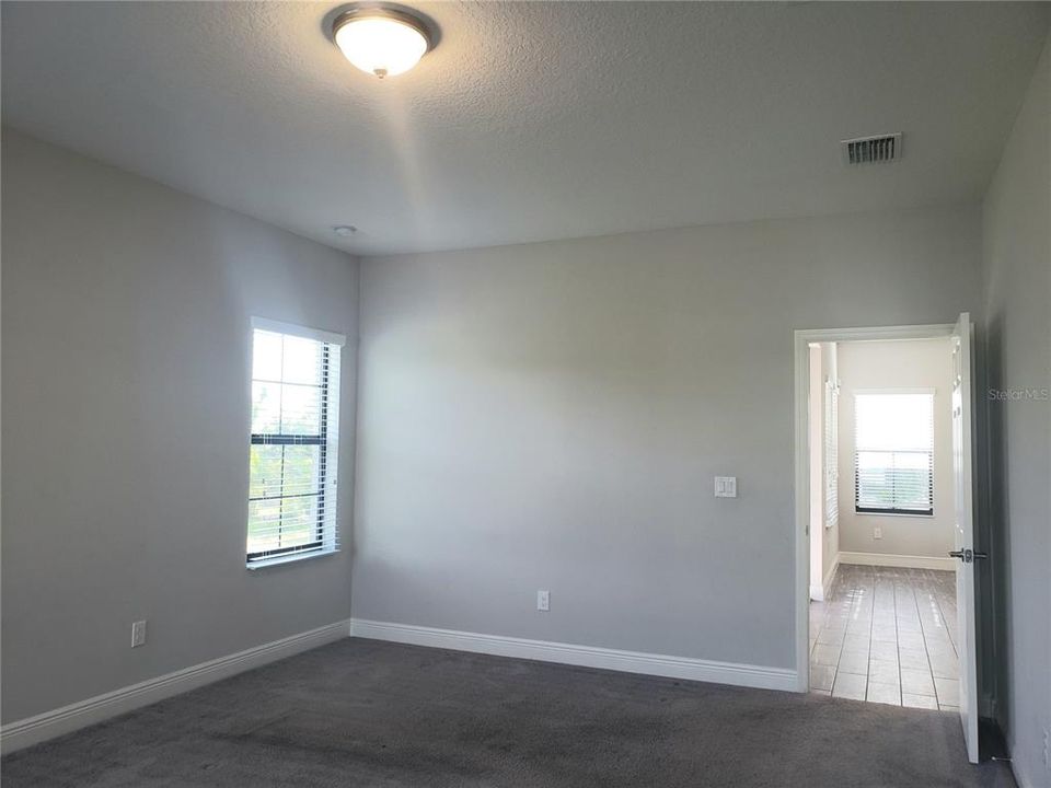 Active With Contract: $2,795 (4 beds, 2 baths, 2105 Square Feet)