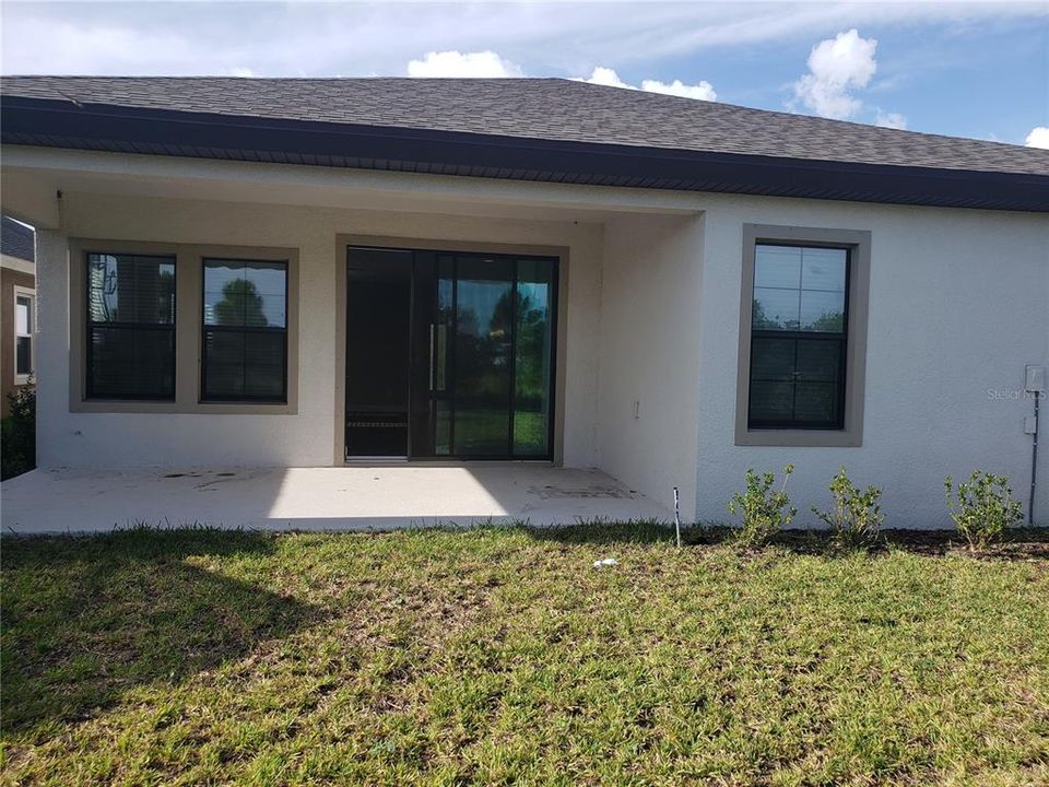 Active With Contract: $2,795 (4 beds, 2 baths, 2105 Square Feet)