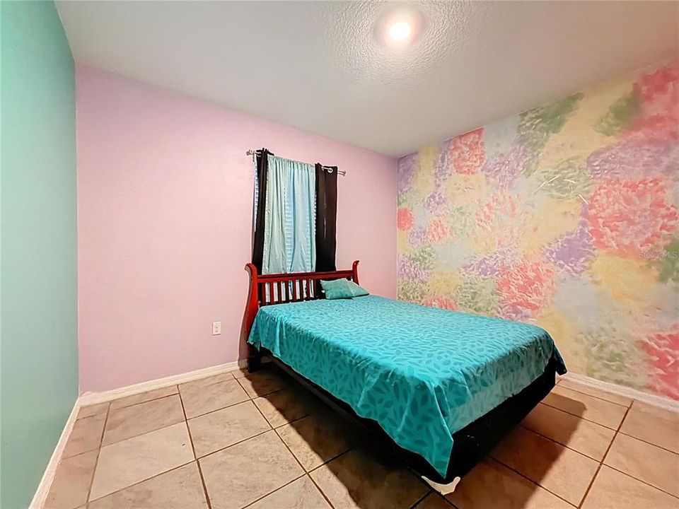 For Sale: $339,000 (4 beds, 2 baths, 1867 Square Feet)