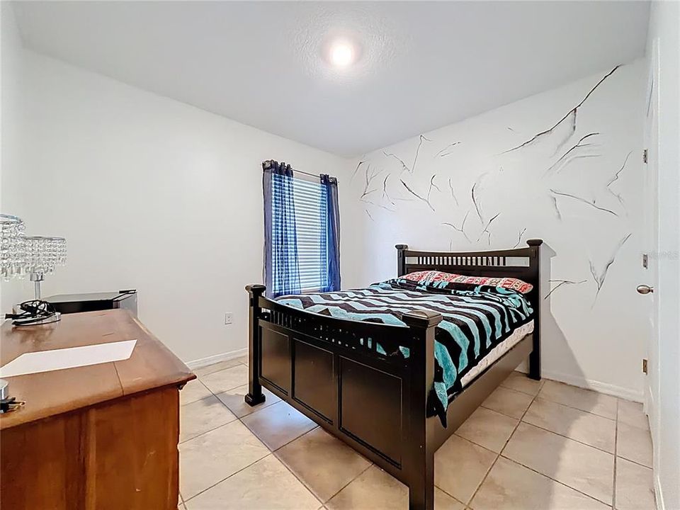 For Sale: $339,000 (4 beds, 2 baths, 1867 Square Feet)