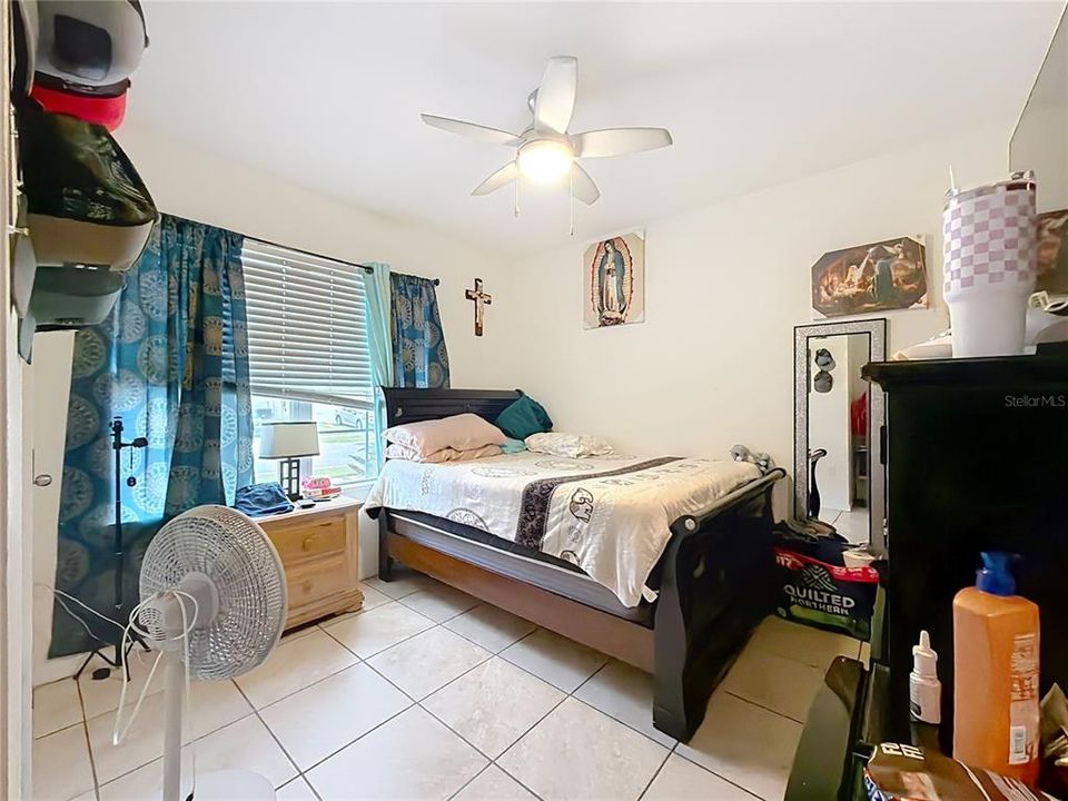 For Sale: $339,000 (4 beds, 2 baths, 1867 Square Feet)