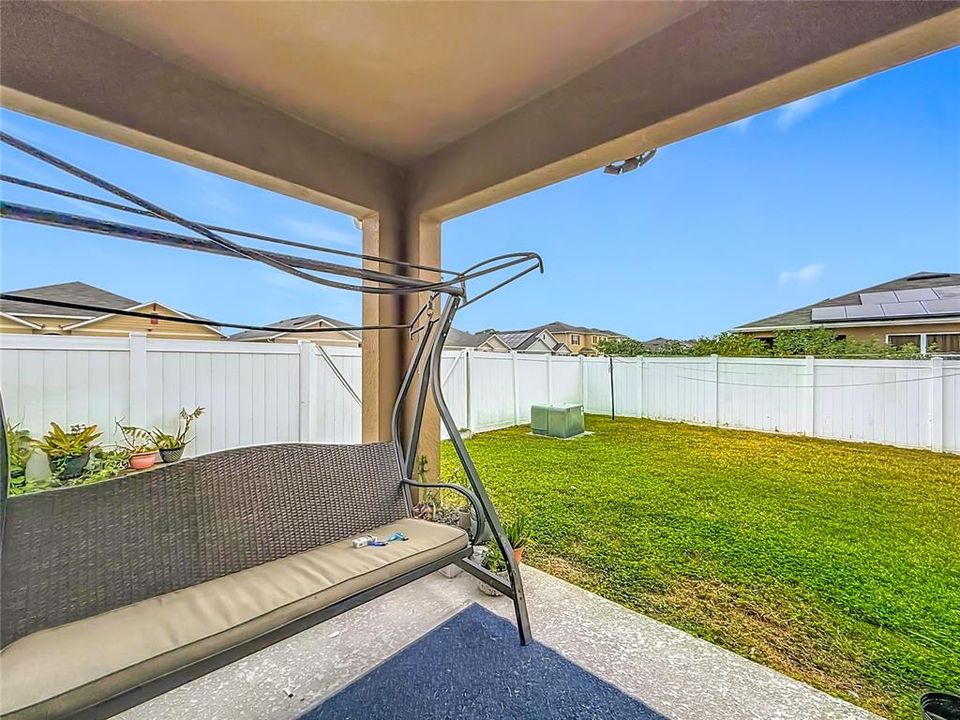 For Sale: $339,000 (4 beds, 2 baths, 1867 Square Feet)