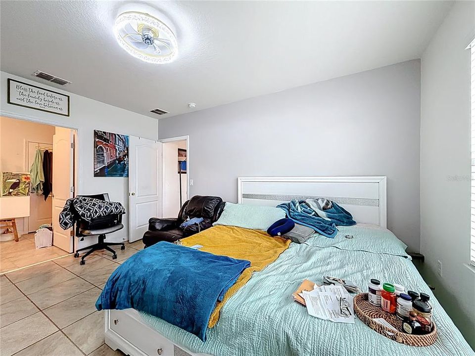 For Sale: $339,000 (4 beds, 2 baths, 1867 Square Feet)