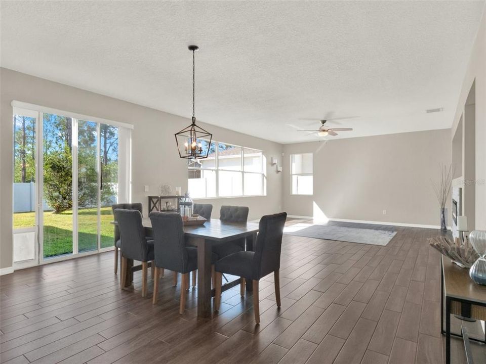 Active With Contract: $625,000 (5 beds, 2 baths, 3607 Square Feet)