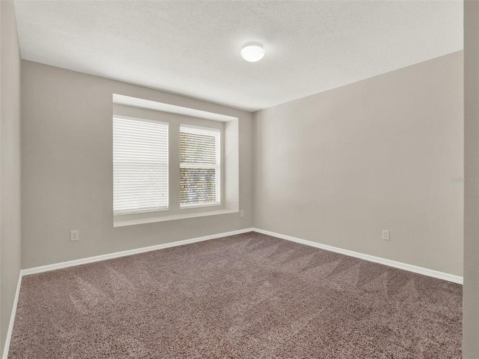 Active With Contract: $625,000 (5 beds, 2 baths, 3607 Square Feet)