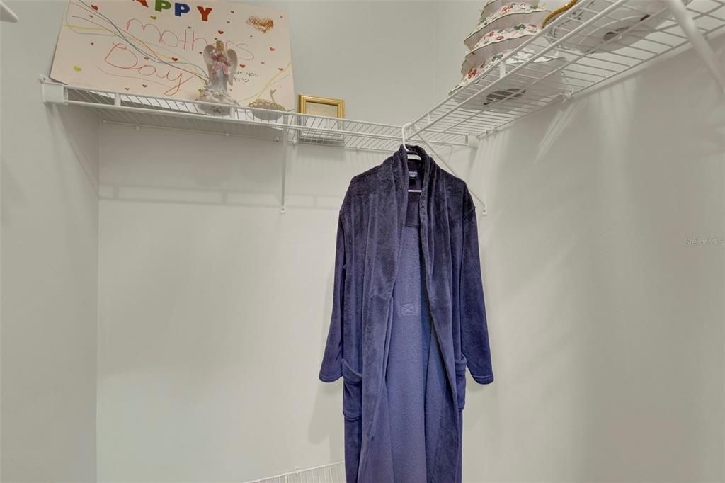 待售: $599,000 (3 贝兹, 3 浴室, 2647 平方英尺)