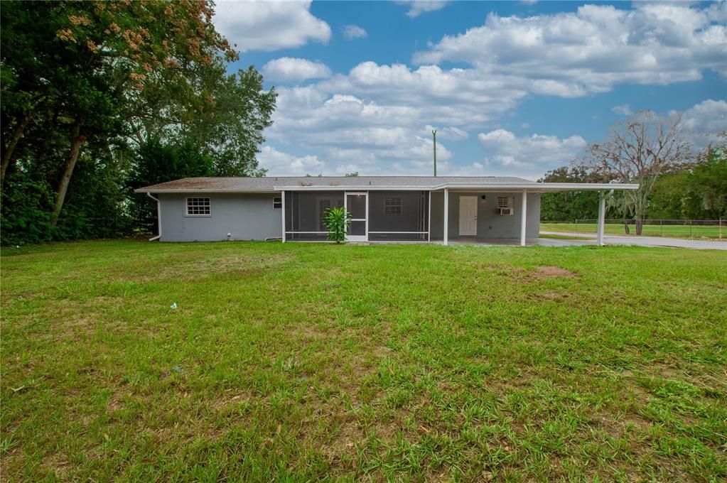 For Sale: $285,000 (4 beds, 1 baths, 1596 Square Feet)