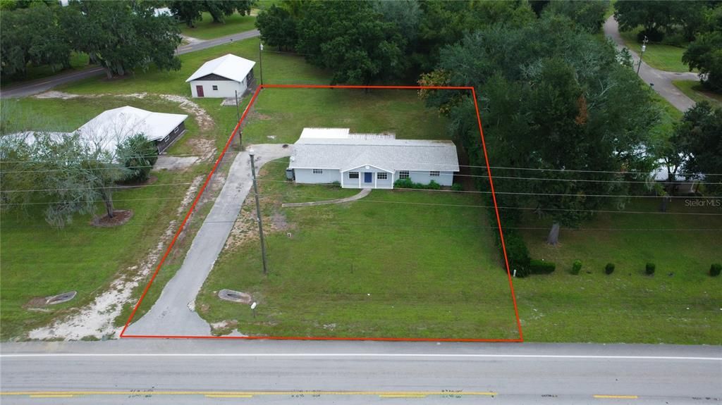 For Sale: $285,000 (4 beds, 1 baths, 1596 Square Feet)