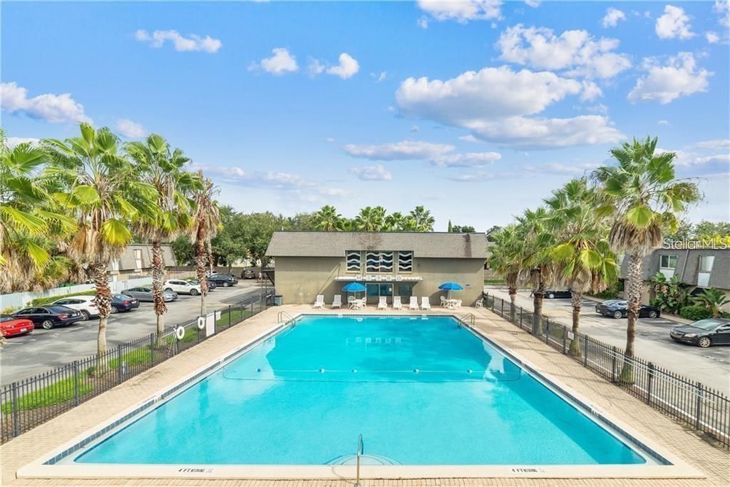 For Rent: $1,695 (2 beds, 1 baths, 1240 Square Feet)