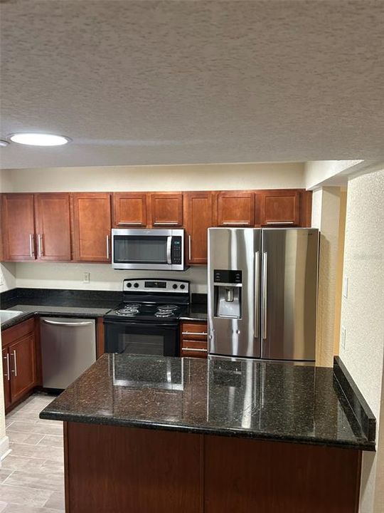 For Rent: $1,695 (2 beds, 1 baths, 1240 Square Feet)