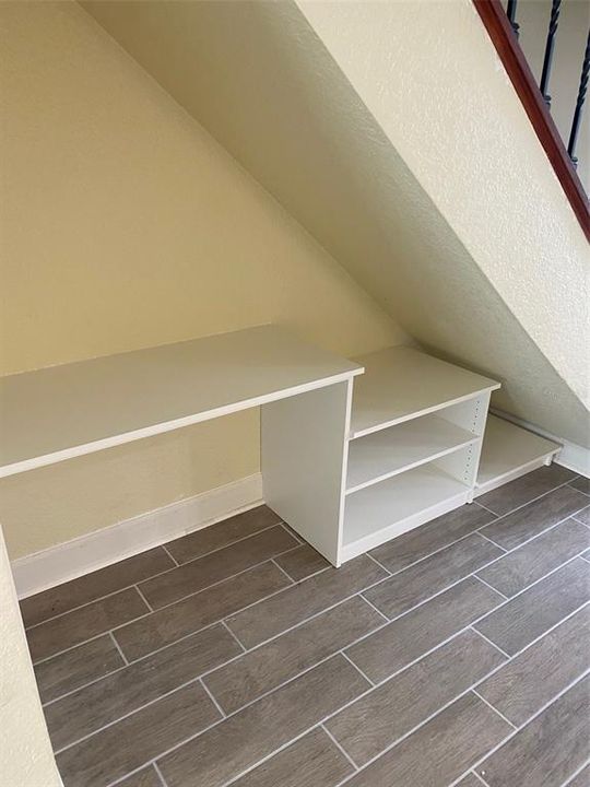 For Rent: $1,695 (2 beds, 1 baths, 1240 Square Feet)