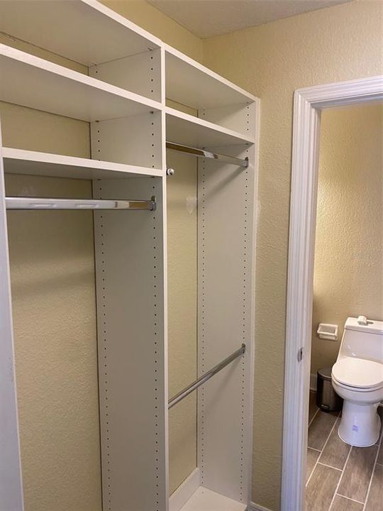 For Rent: $1,695 (2 beds, 1 baths, 1240 Square Feet)