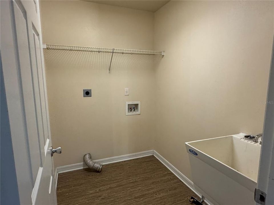 En Renta: $1,650 (3 camas, 2 baños, 1461 Pies cuadrados)