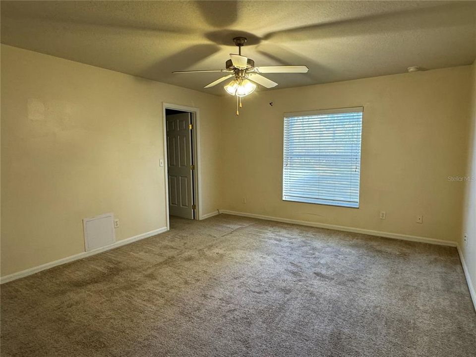 En Renta: $1,650 (3 camas, 2 baños, 1461 Pies cuadrados)