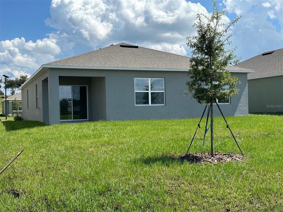 For Rent: $2,145 (4 beds, 2 baths, 1605 Square Feet)