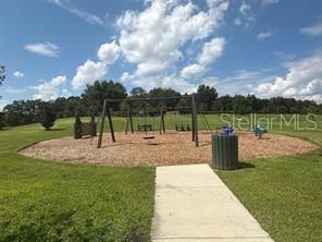 For Rent: $2,145 (4 beds, 2 baths, 1605 Square Feet)