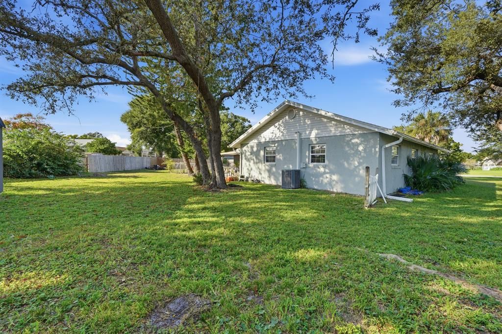For Sale: $315,000 (3 beds, 2 baths, 1446 Square Feet)