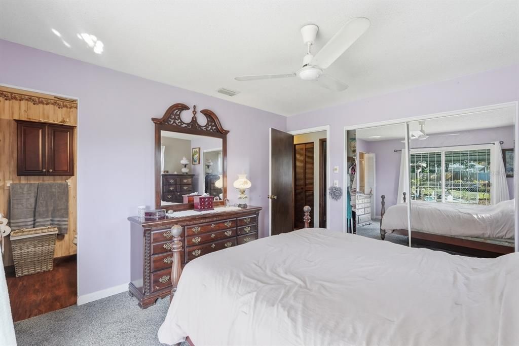 For Sale: $315,000 (3 beds, 2 baths, 1446 Square Feet)