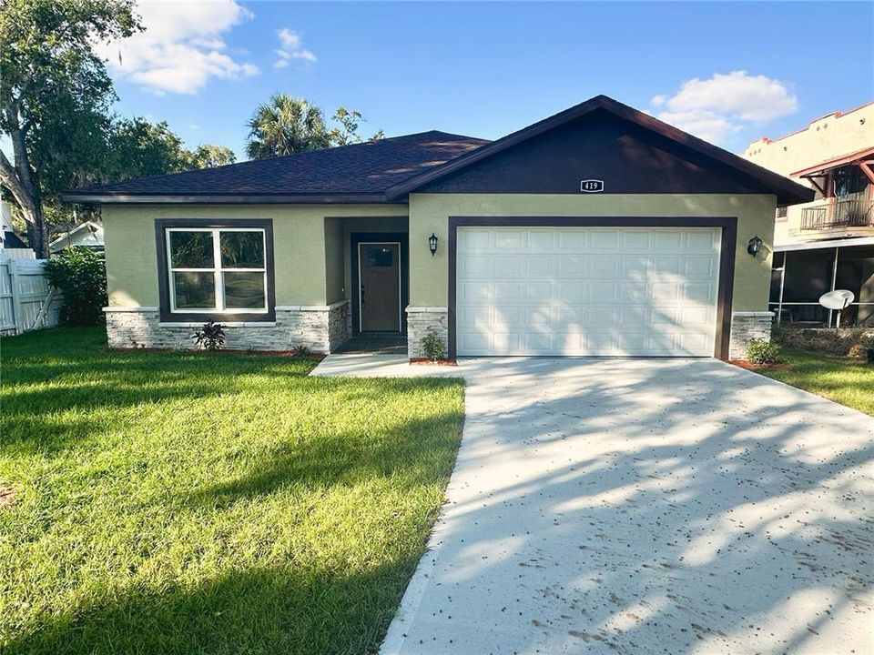 待售: $334,999 (4 贝兹, 2 浴室, 1904 平方英尺)