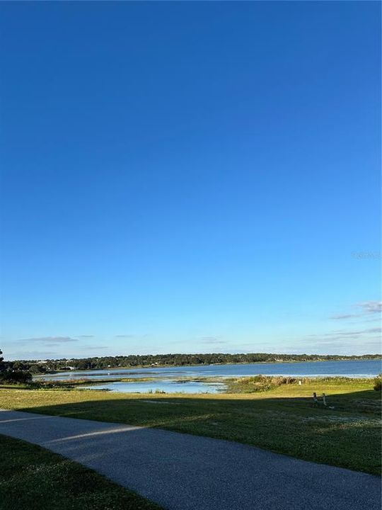 待售: $334,999 (4 贝兹, 2 浴室, 1904 平方英尺)