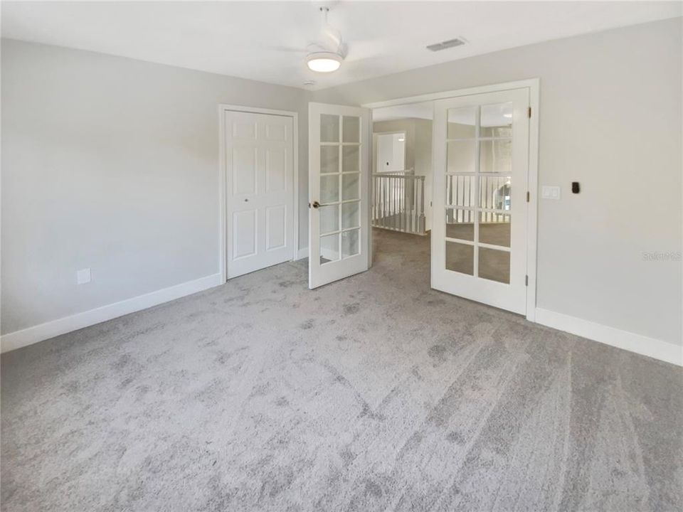 Active With Contract: $690,000 (6 beds, 3 baths, 3064 Square Feet)