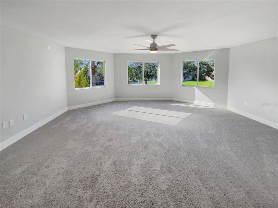 Active With Contract: $690,000 (6 beds, 3 baths, 3064 Square Feet)