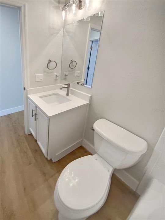 Active With Contract: $690,000 (6 beds, 3 baths, 3064 Square Feet)