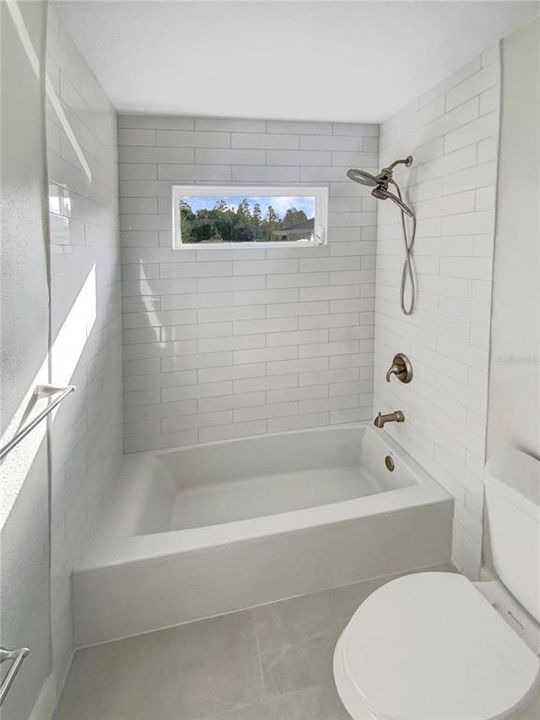 Active With Contract: $690,000 (6 beds, 3 baths, 3064 Square Feet)