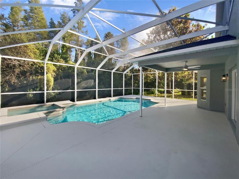 Active With Contract: $690,000 (6 beds, 3 baths, 3064 Square Feet)