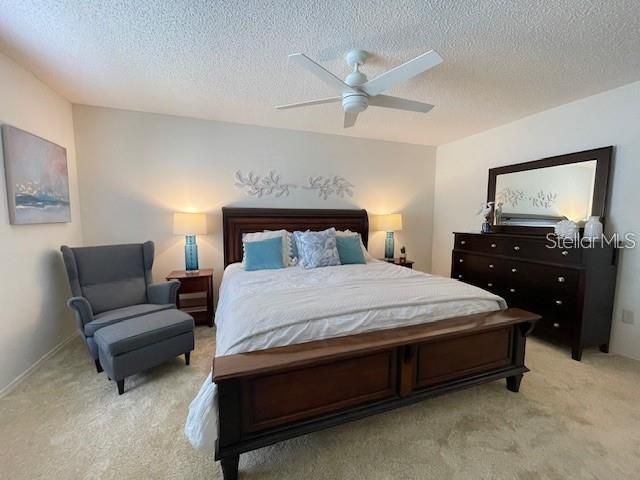 В аренду: $2,300 (2 спален, 2 ванн, 1156 Квадратных фут)