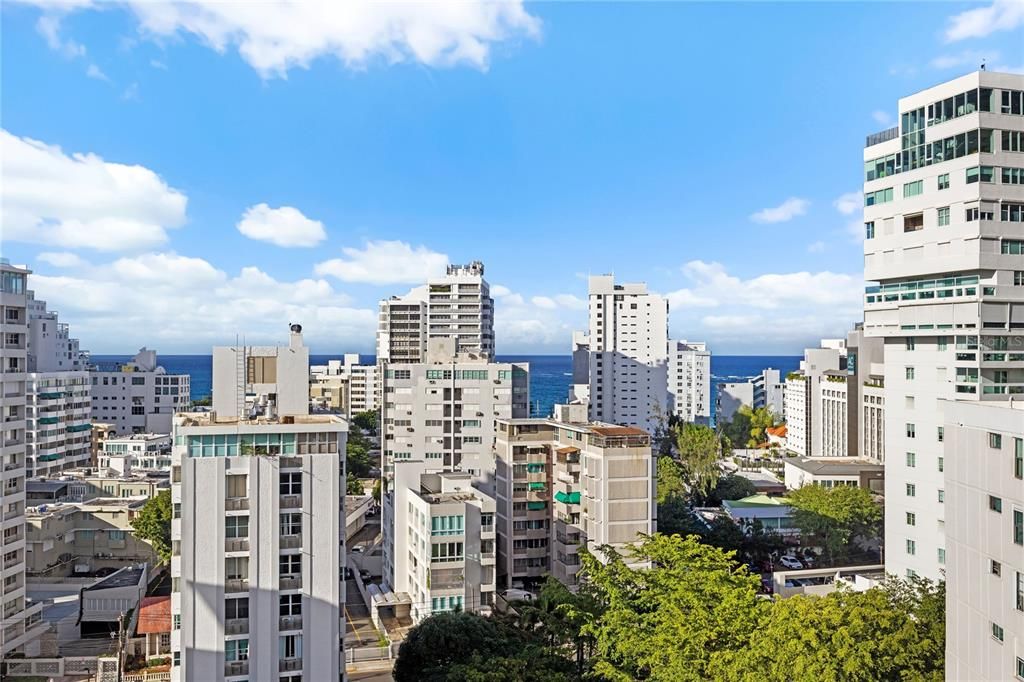 На продажу: $5,950,000 (4 спален, 4 ванн, 5800 Квадратных фут)