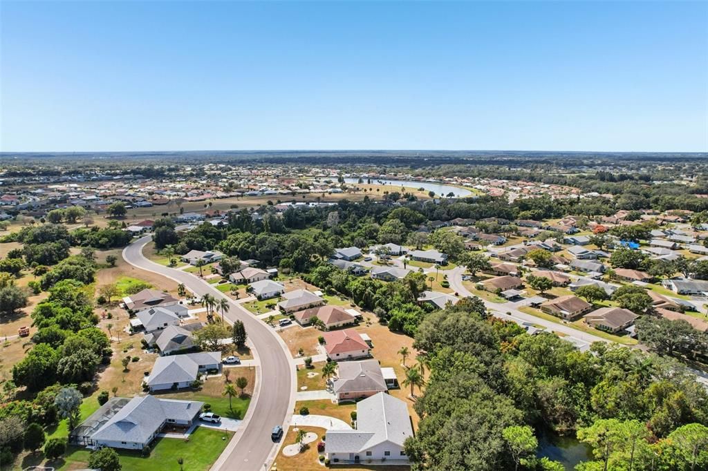 For Sale: $274,900 (2 beds, 2 baths, 1589 Square Feet)